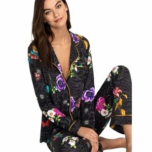 Johnny Was Butterfly Hummingbird Pajama Set M Embroidered Lounge Set